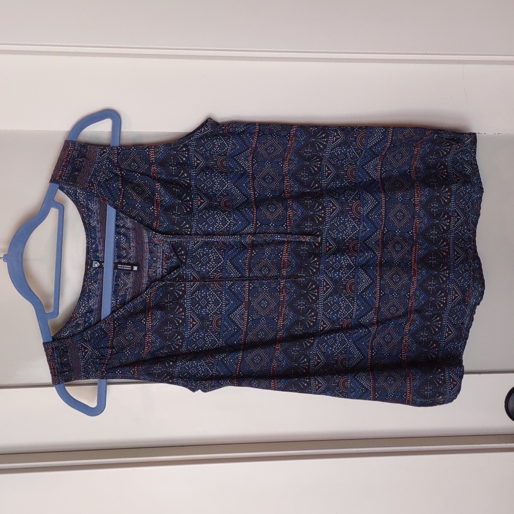 Beautiful KUHL Sleeveless Blouse